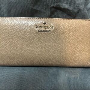 Kate Spade New York Jackson Street Large Stacy Wallet